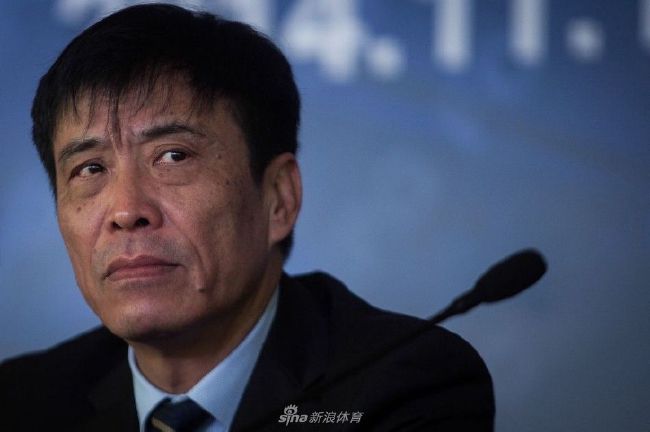 国产欧美自拍